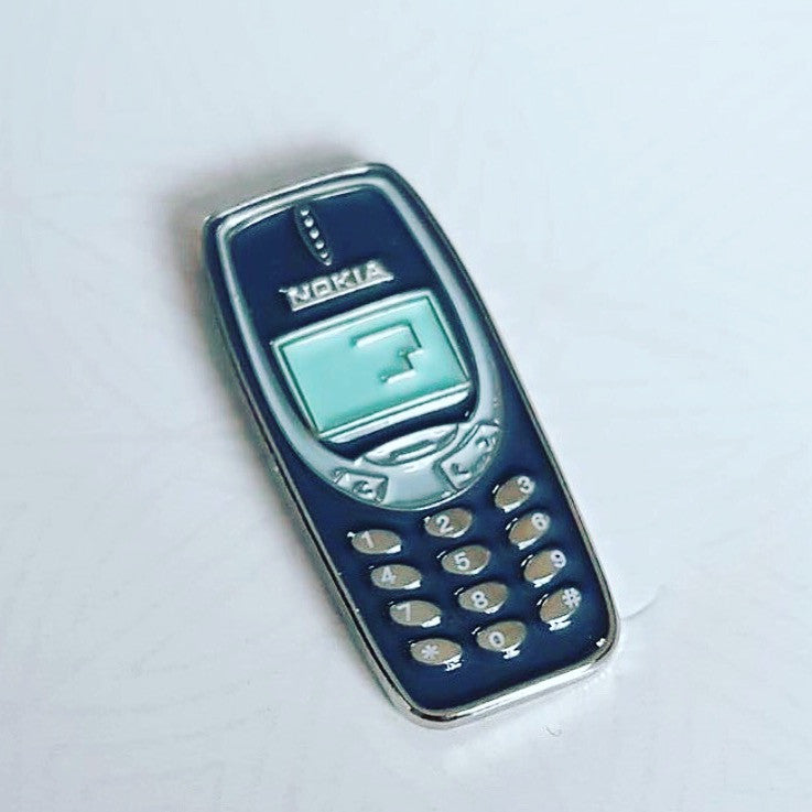 The 3310 Pin lapel pin -  A pin from simppins simpsons thesimpins pingame